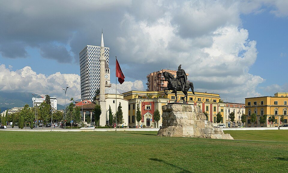 Tirana Castle (Fortress of Justinian) & Tanners' Stone Bridge
