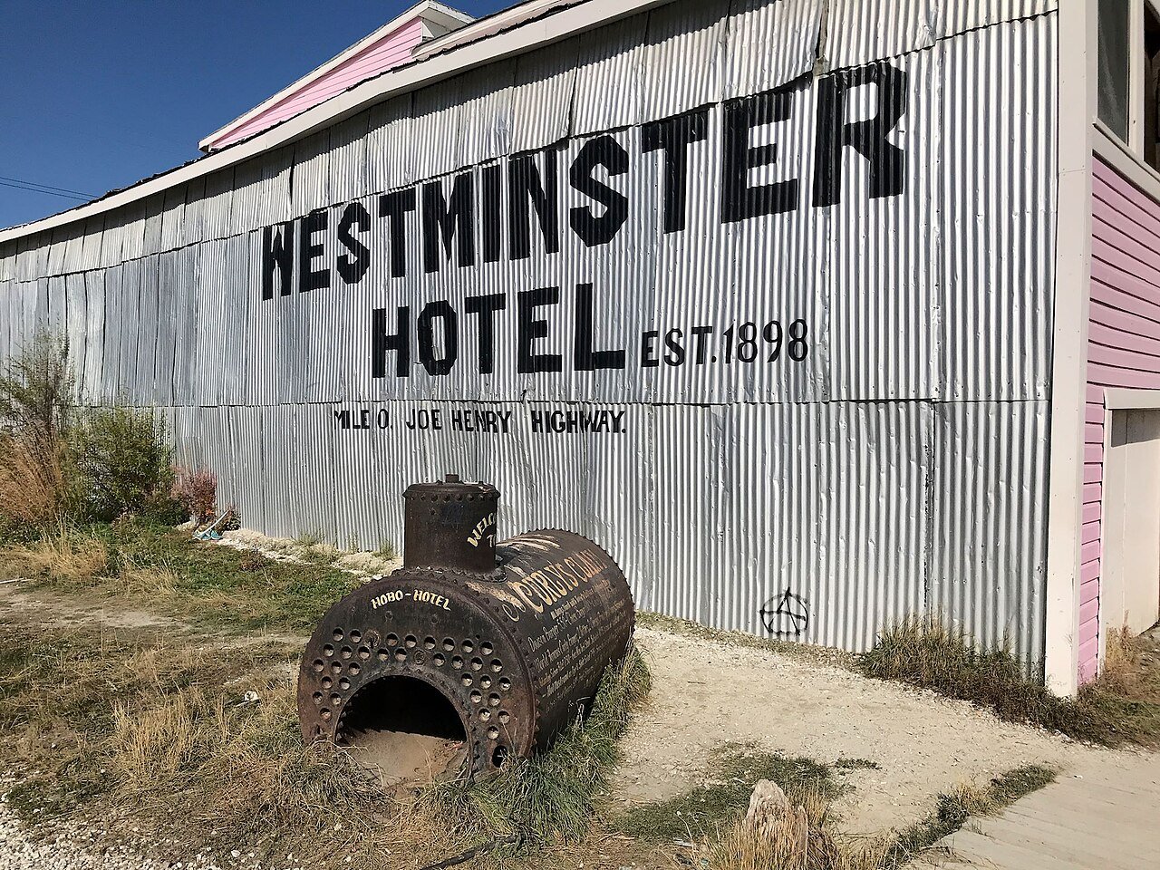 1898 The Post