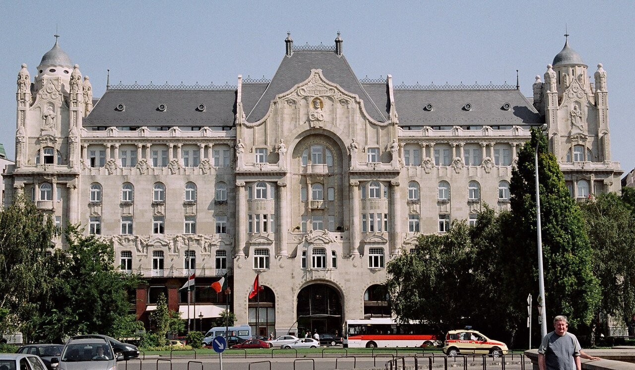 Four Seasons Hotel Gresham Palace